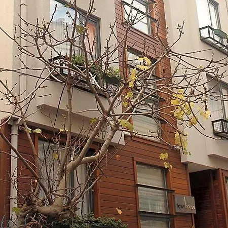 Townhouse *